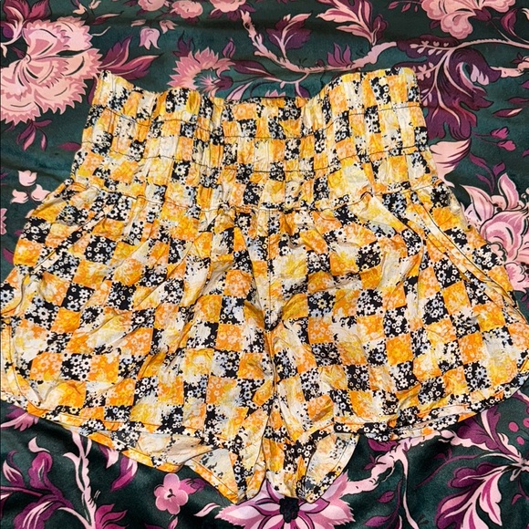Free People Movement The Way Home High Waisted Shorts size medium - Picture 1 of 4